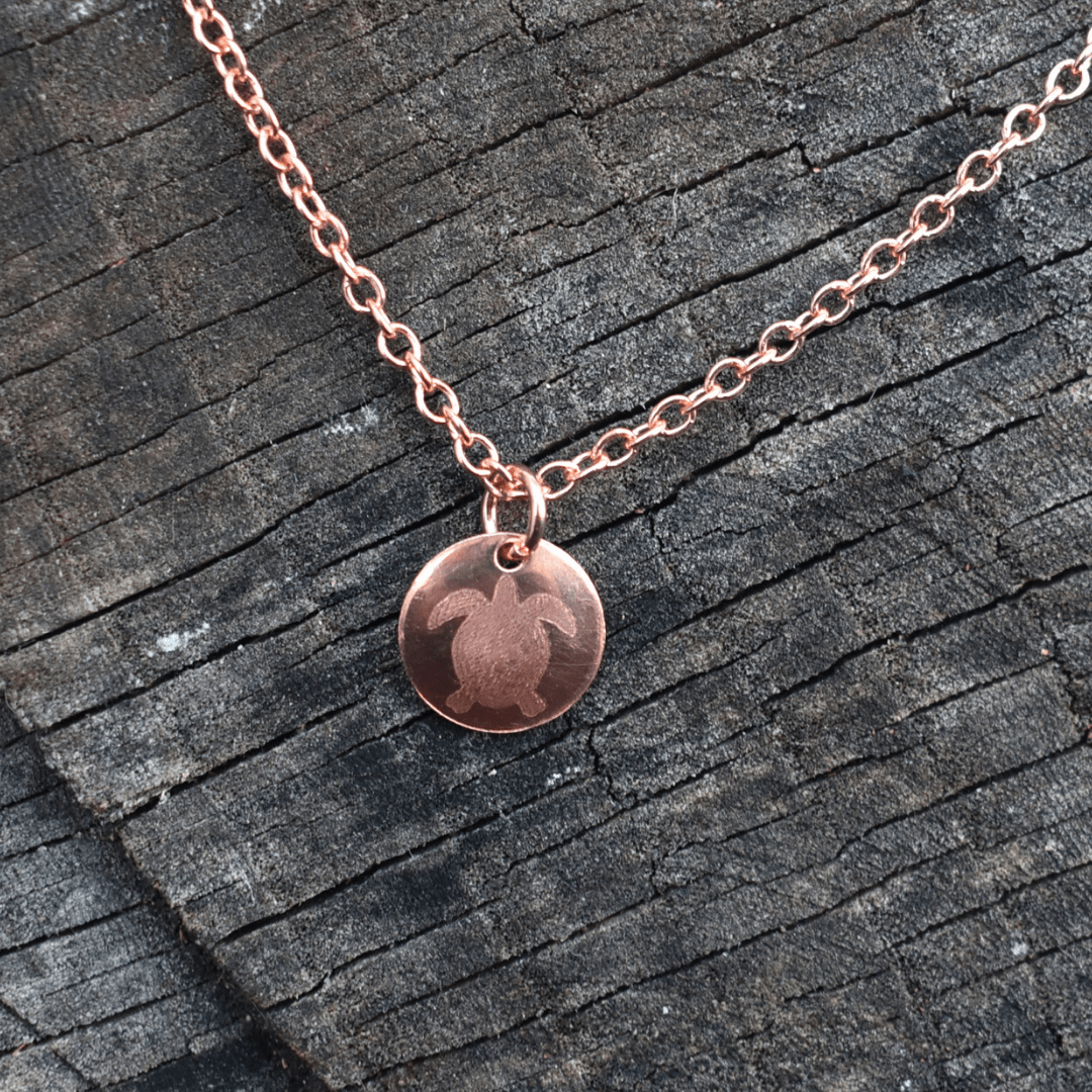 Rose gold turtle pendant necklace